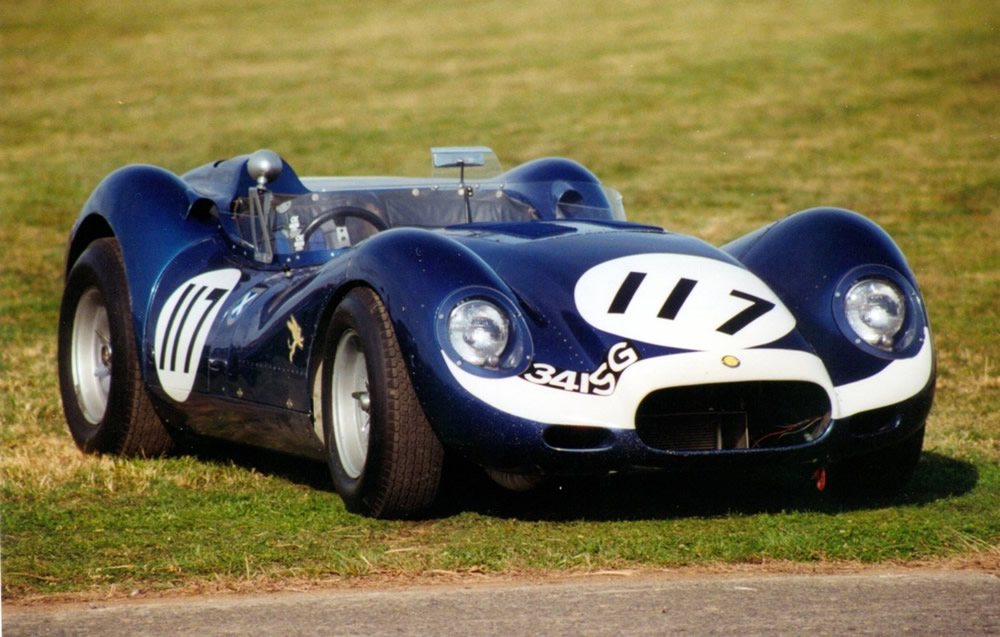 1996 Ohakea Wings & Wheels 9th March – Paul Leuch Lister-Jaguar 3.8 ‘Knobbly’ – Jim Barclay photo