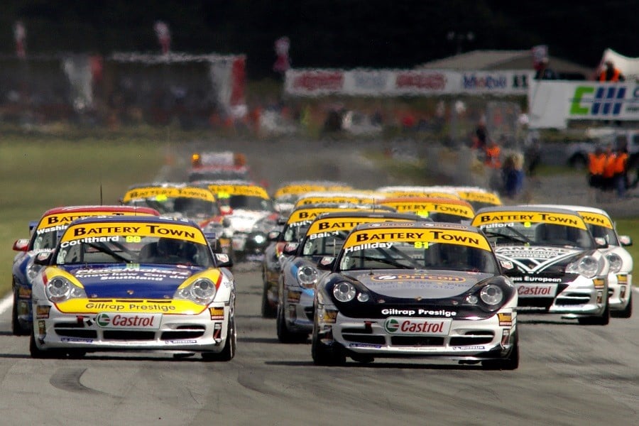 Teretonga 2006 – Fabian Coulthard and Matt Halliday and others – Porsche 997 GT3 Cup cars photo Terry Marshall