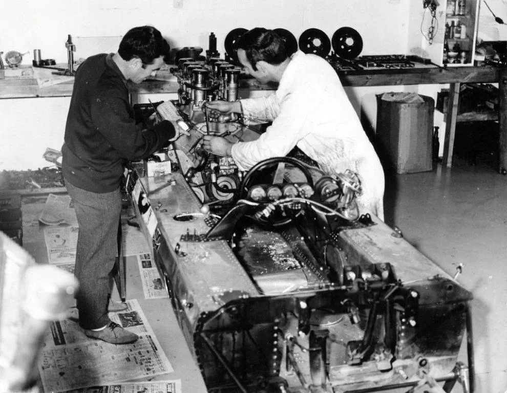 1969 – Dennis Marwood & Joe Wright Rebuilding The Eisert