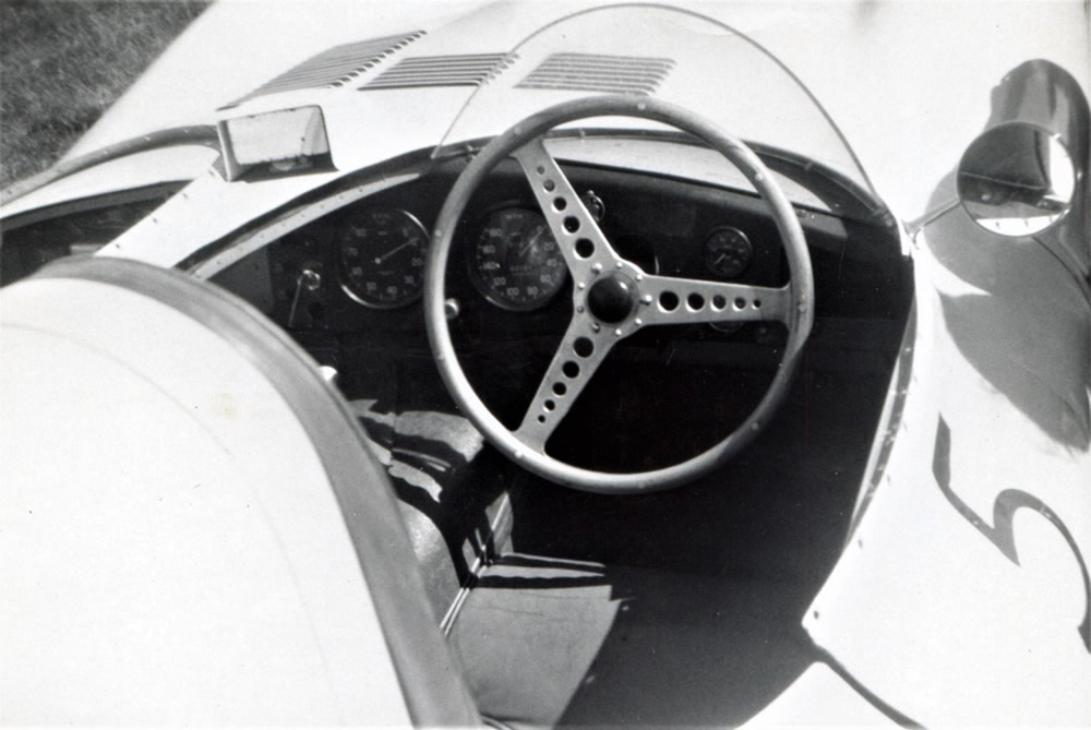 Levin 26 Nov 60 – the ‘cockpit’ of Angus Hyslop’s Jaguar D-Type – photo Jim Barclay