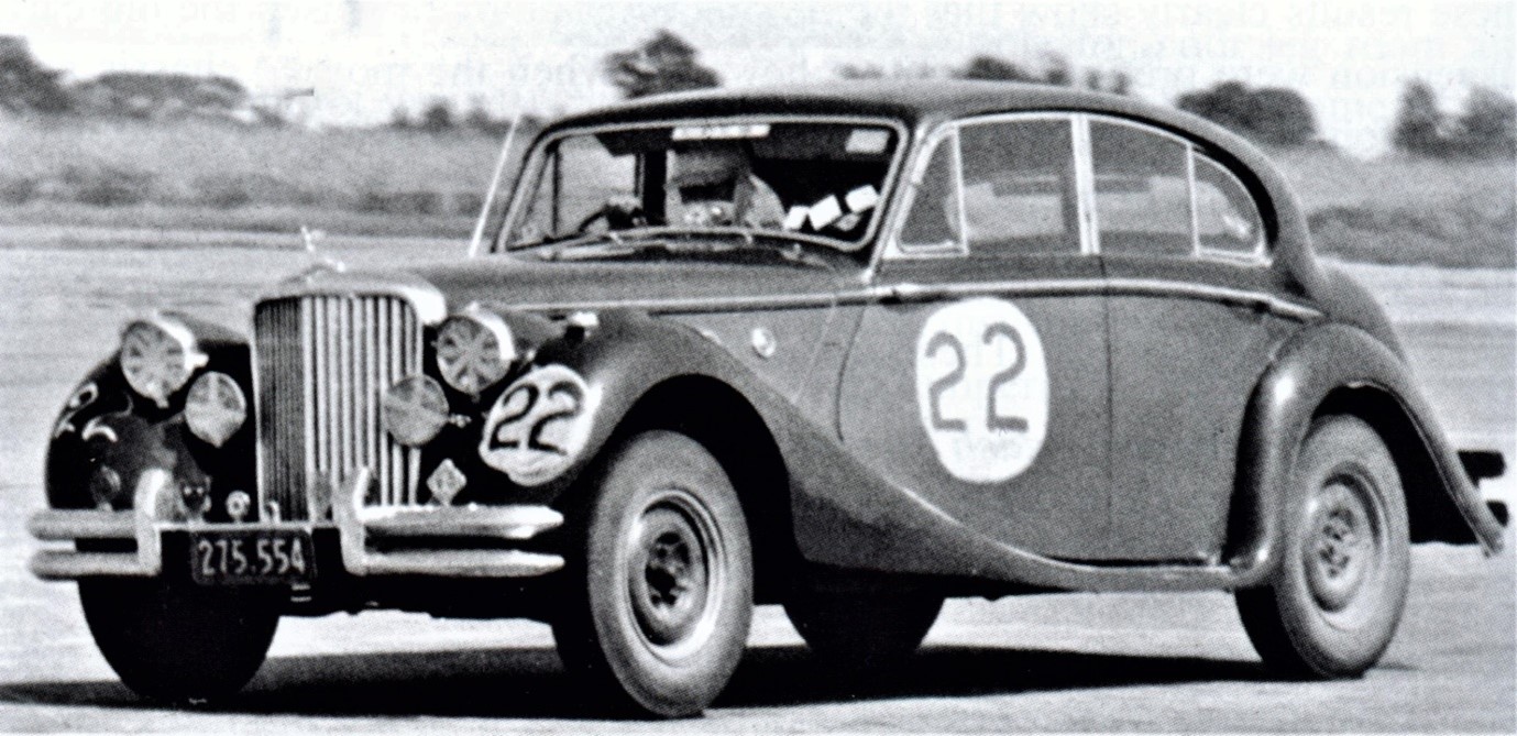 Ohakea 5 Mar 55 – W. Culver Jaguar MKV 3.5 – photo Bruce Watt/Bruce McLaren Trust Collection in Brian Watson’s book, page 134