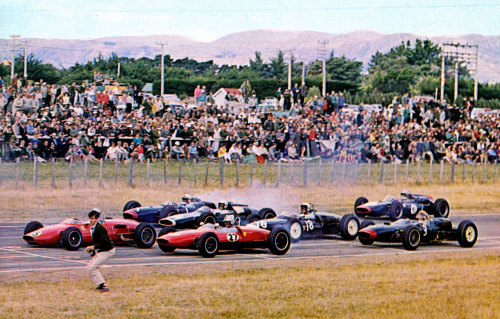 Partial Grid Vic Hudson Memorial Race 1963