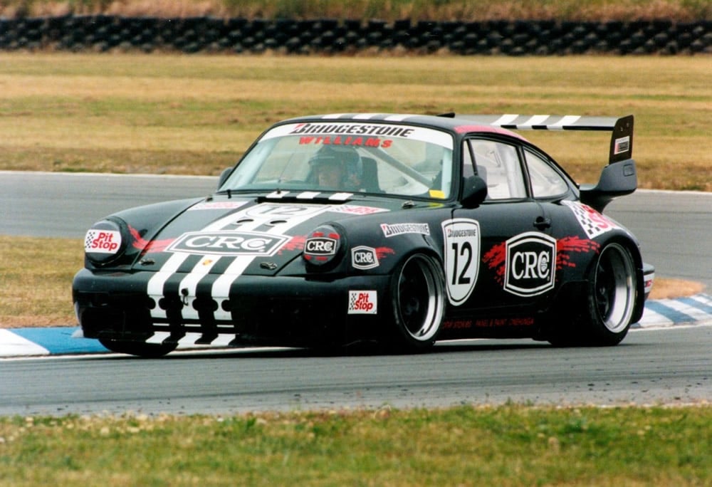1999 Ruapuna - Ray Williams Porsche 911 RSR spec 3.2 ‘The Black’ – photo via Ray Williams