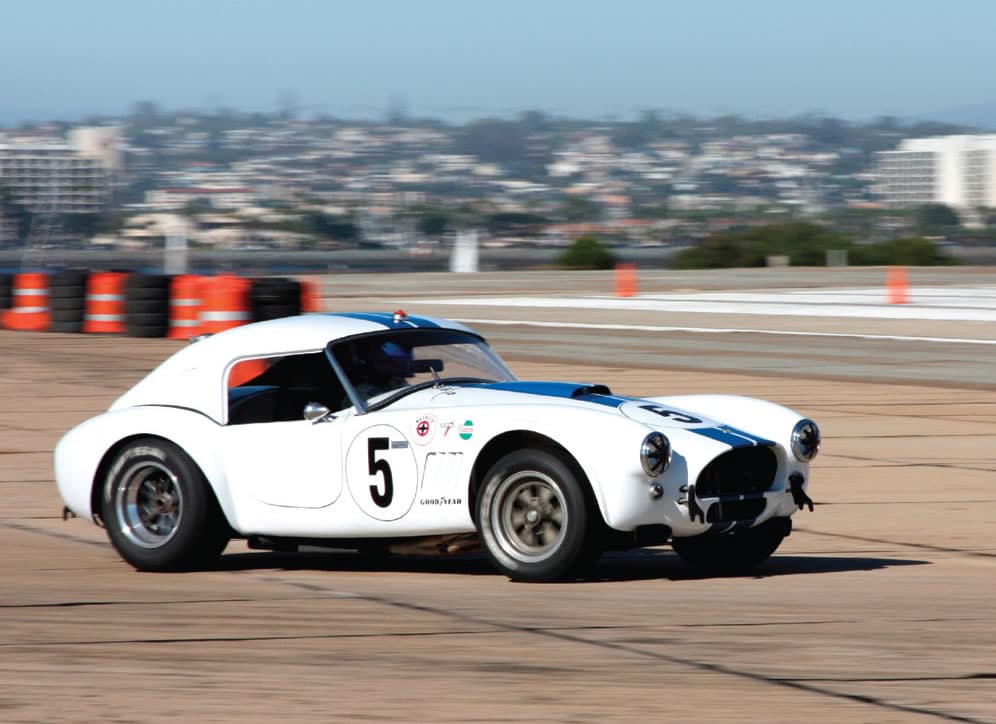 1964 Shelby Cobra 289 CSX 2202 & Le Mans Hardtop 4727cc.