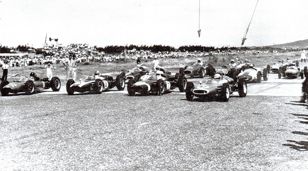 The start of the 1962 Teretonga International –