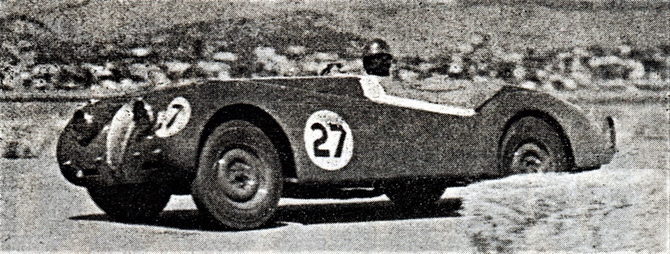 Wigram 6 Feb 54 – Ray Archibald Jaguar XK120 - photo Modern Motor magazine, March 1954